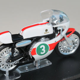 Motorradmodell 1:24 Yamaha RD05 250 Phil Read 1968