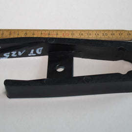 Yamaha NOS Schwingenschutz für DT125 LC 35E