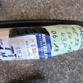 Reifen 17" 2.50-17", Metzeler, ME22 reinf.