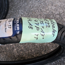 Reifen 18" 2.75-18", Metzeler, ME22