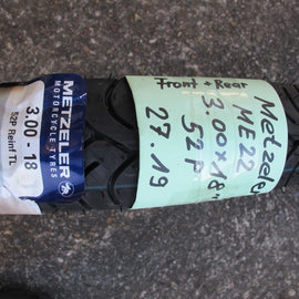 Reifen 18" 3.00-18", Metzeler, ME22