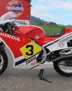 Honda RS500RF Freddie Spencer Rennmaschine replica 1983
